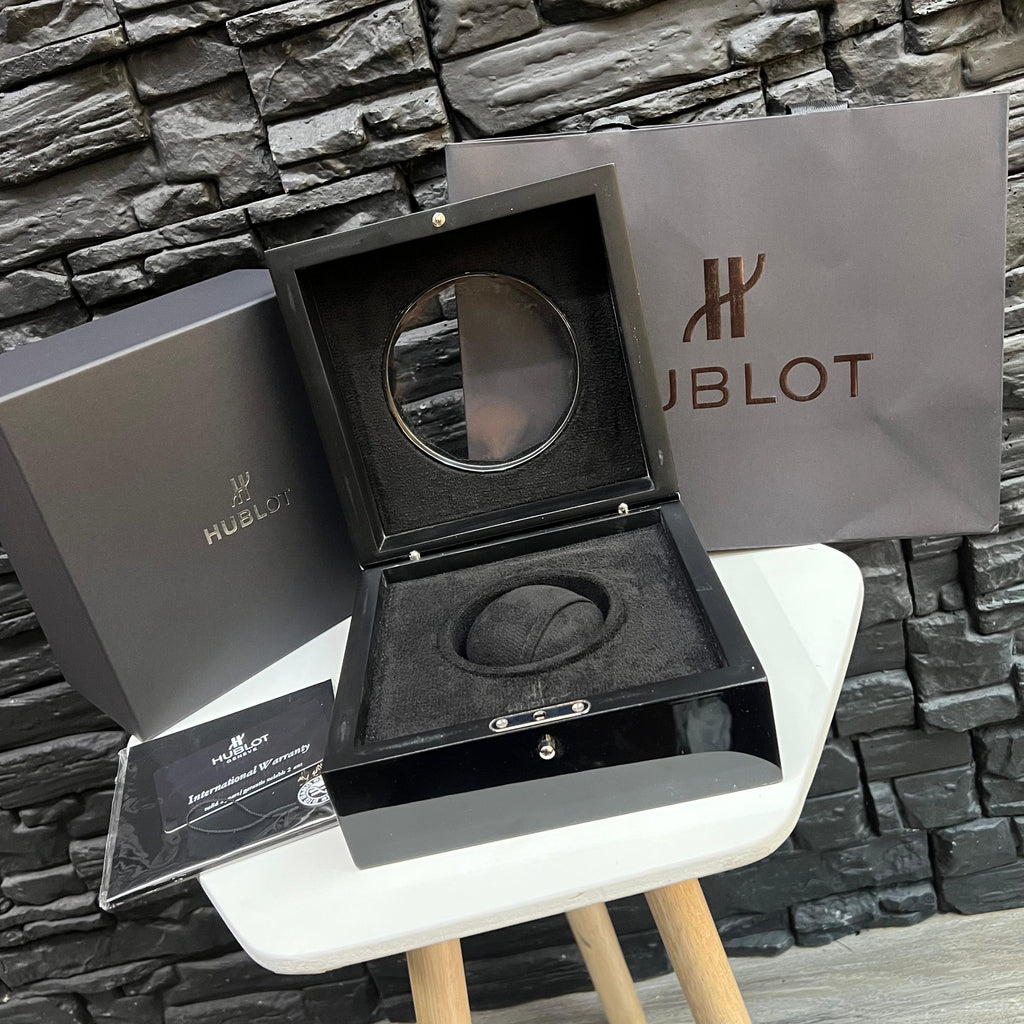 Hublot Box