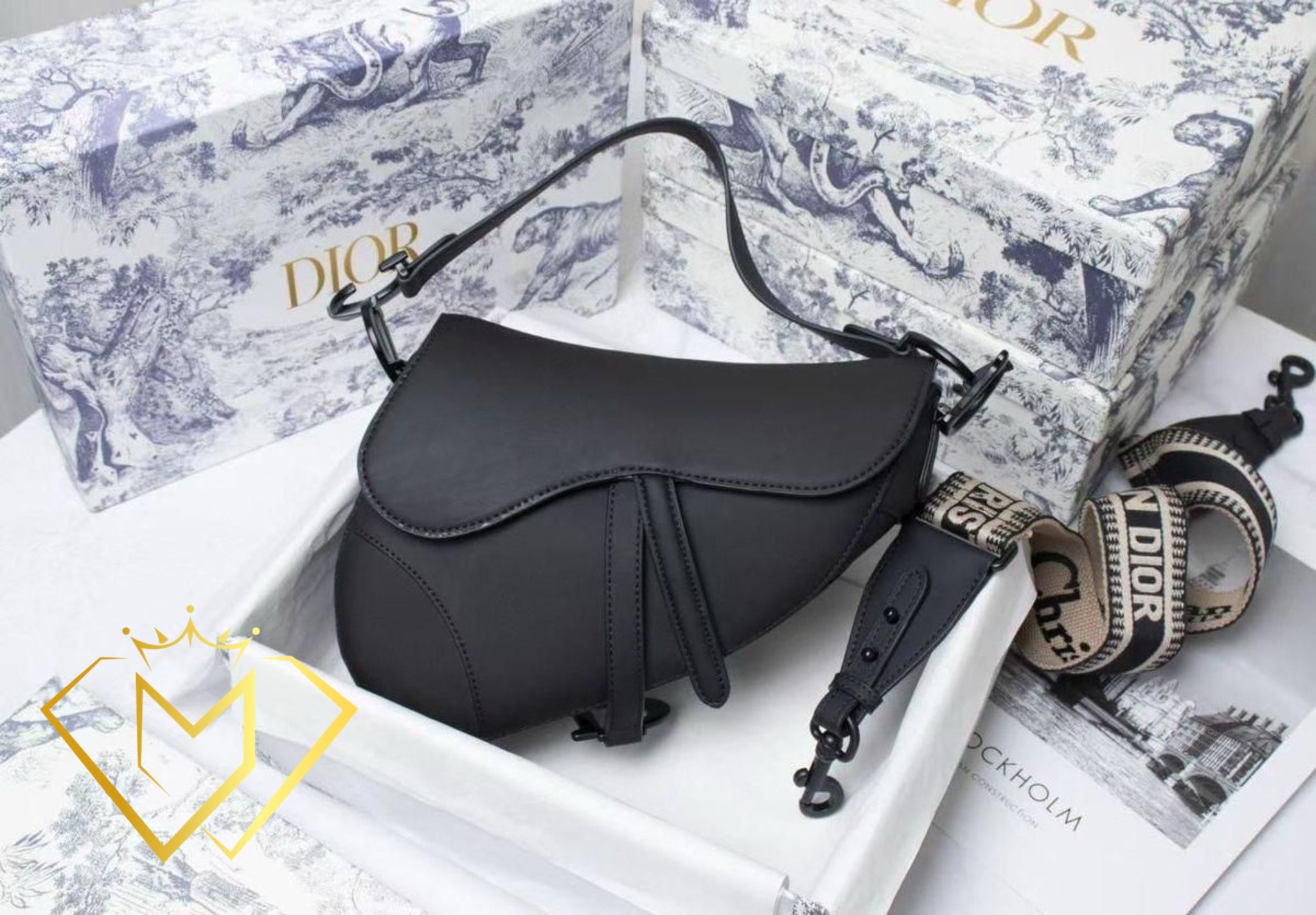 Saddle bag with shoulder strap